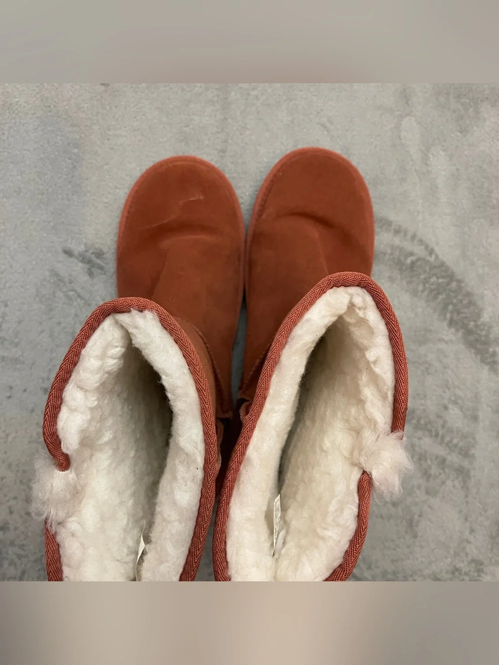 Koolaburra BY Ugg Victoria Short Rust Red Suede Sheepskin Bow Women 10 Boots